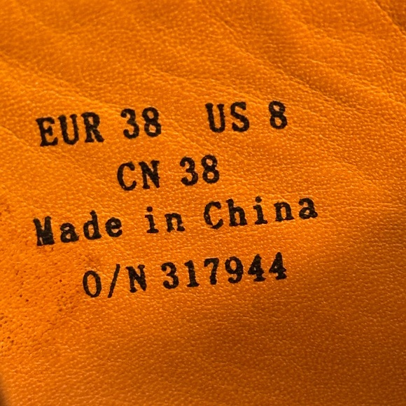 & Other Stories EUC EUR 38 US 8 Black Leather Pointed Toe Ankle Boots (SH010) - Picture 10 of 10